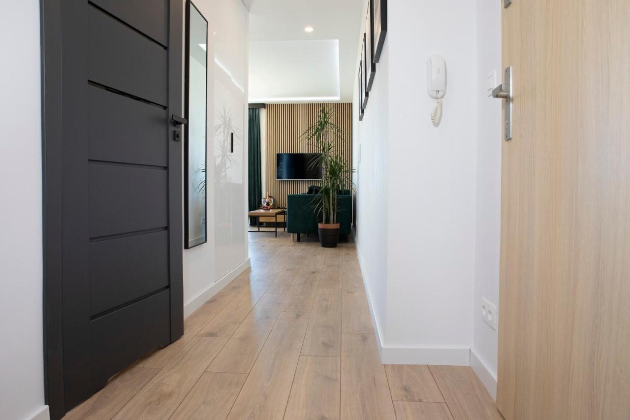Luxus Apartament Tulipan Gdynia Exterior foto